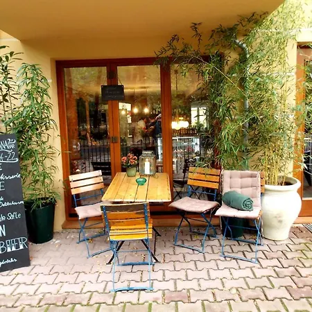 Beautiful Park Apartment For 4 Guests Berlin Exterior photo