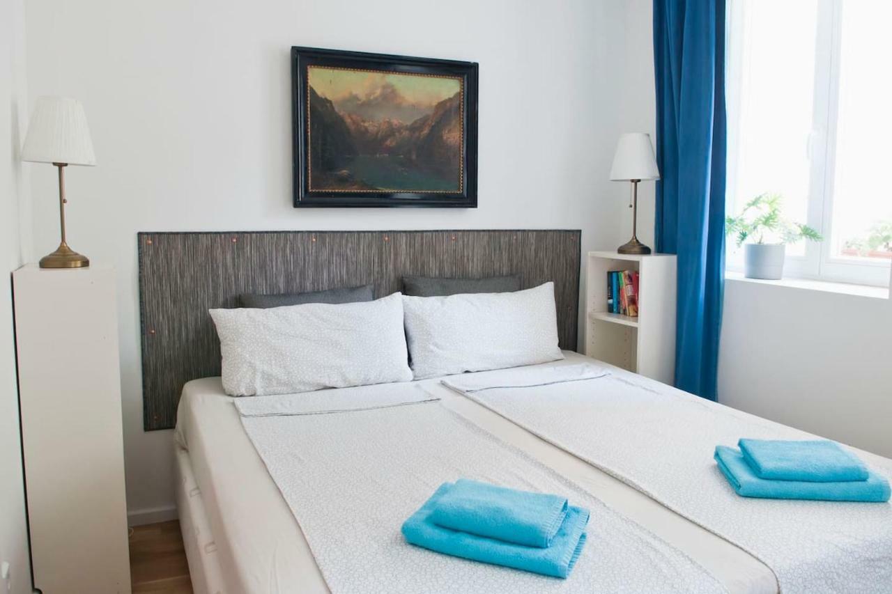 Beautiful Park For 4 Guests * Berlin